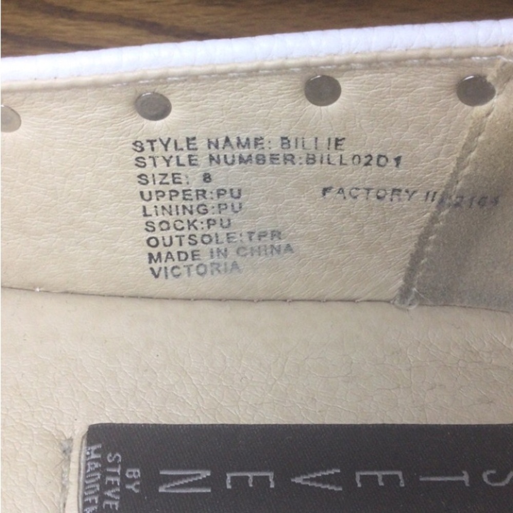 Shoes - Picture 8 of 8